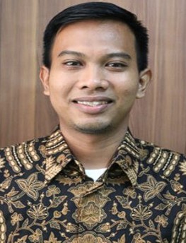 Lukmanul Hakim Zaini, S.Hut, M.Sc